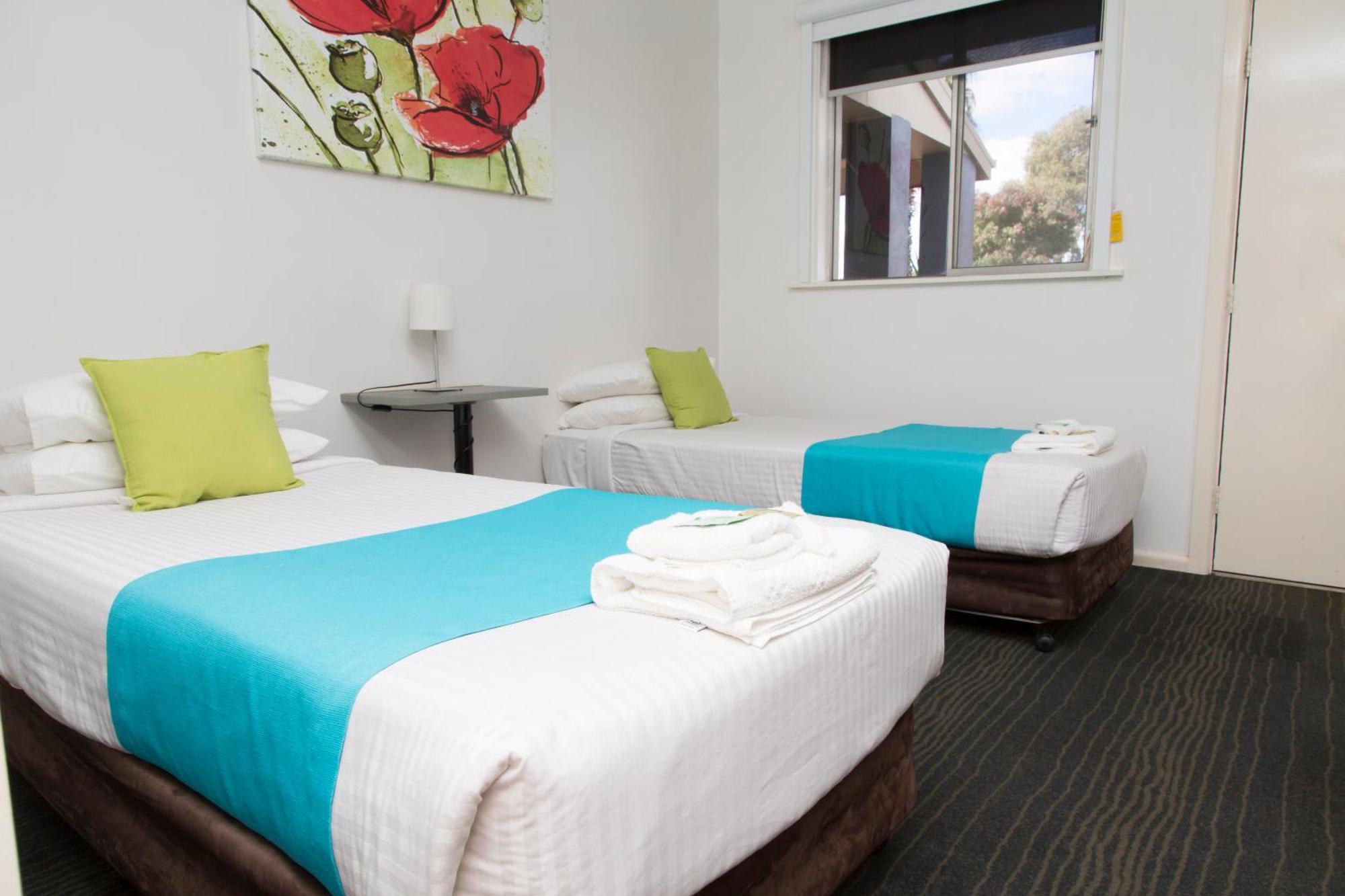 A Line Motel Griffith Room photo